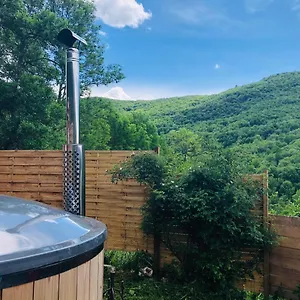  Maison d'hôtes Aurinko : Caravane Avec Bain Nordique France